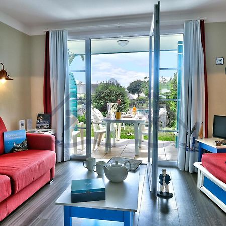 Localise - A06 - Entierement De Plain-Pied Avec Petite Vue Mer - Donnant Sur La Piscine Et Le Jardin - Wifi Inclus - Draps Inclus - Guilvinec Esterno foto