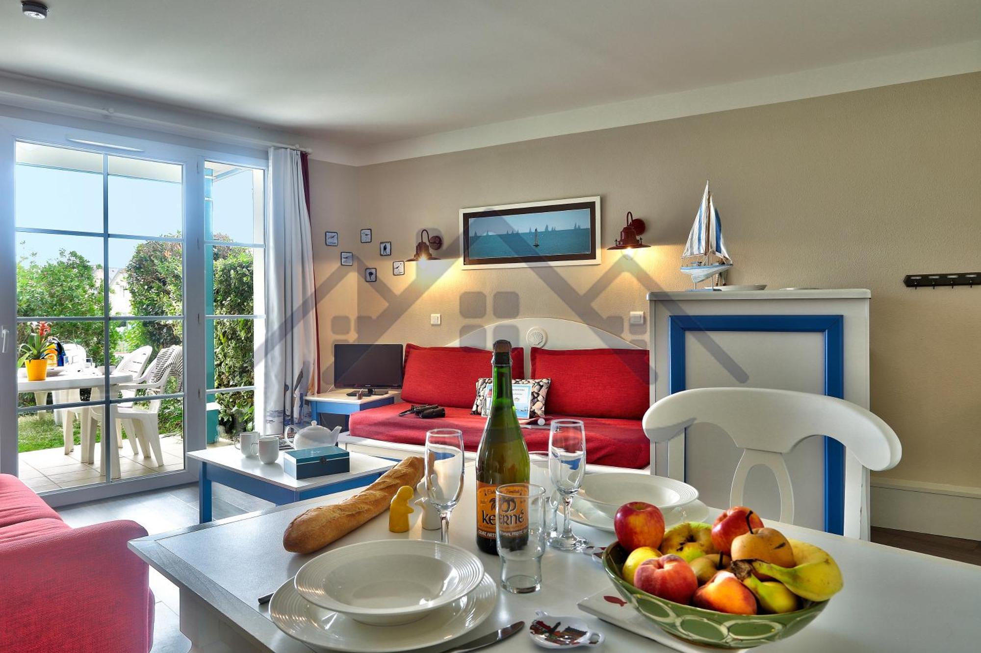 Localise - A06 - Entierement De Plain-Pied Avec Petite Vue Mer - Donnant Sur La Piscine Et Le Jardin - Wifi Inclus - Draps Inclus - Guilvinec Esterno foto